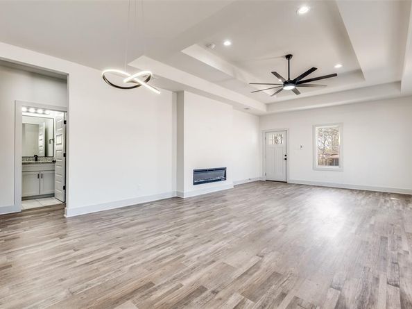 1023  Church Street , Dallas Texas 75203