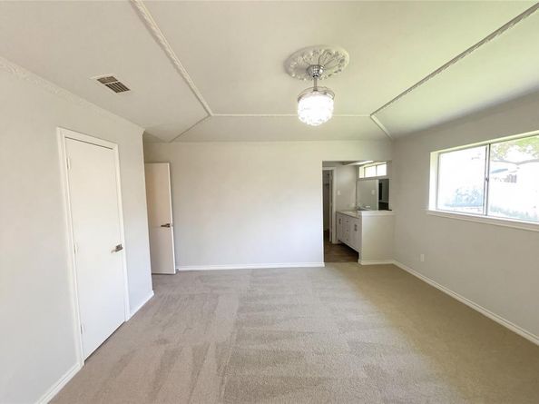 2800 N Surrey Drive , Carrollton Texas 75006
