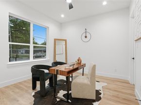 3906  Harlingen Street , Dallas Texas 75212
