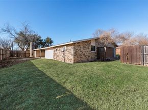 3422  Knoll Point Drive , Garland Texas 75043