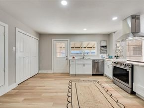 3422  Knoll Point Drive , Garland Texas 75043