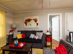 1626  College Avenue , Fort Worth Texas 76104