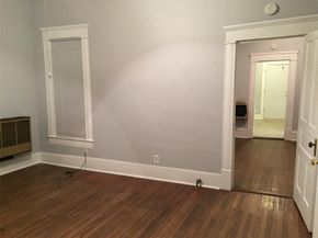 1626  College Avenue , Fort Worth Texas 76104