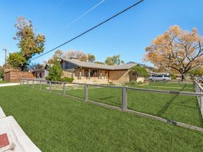 611 W Sycamore Street , Celina Texas 75009