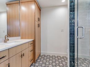 611 W Sycamore Street , Celina Texas 75009