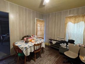 607  Neches Street , Dallas Texas 75208