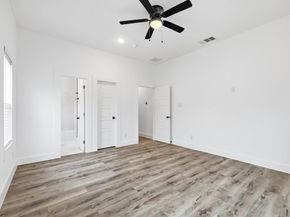 901  Elsbeth Street , Dallas Texas 75208