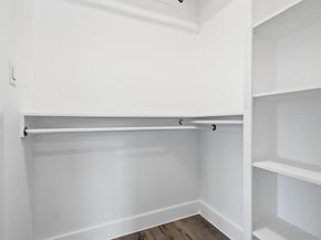 901  Elsbeth Street , Dallas Texas 75208