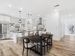 901  Elsbeth Street , Dallas Texas 75208