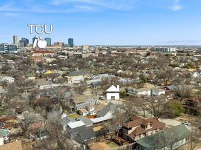 1716  5th Avenue , Fort Worth Texas 76110