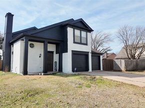 518  Nightshade Drive , Arlington Texas 76018