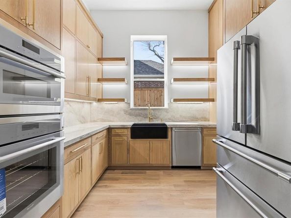 6257  Turner Way , Dallas Texas 75230