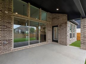 520  Elias Street , DeSoto Texas 75115