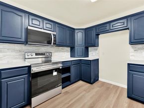 2033  Durham Street , Irving Texas 75062