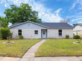 2822  Chariot Lane , Garland Texas 75044