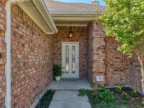 1057  Springwood Drive , Saginaw Texas 76179