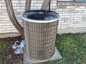 1905  Powderhorn Drive , Garland Texas 75044