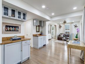 5325 W University Boulevard , Dallas Texas 75209