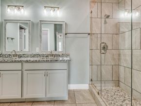 2110  22nd  , Fort Worth Texas 76164