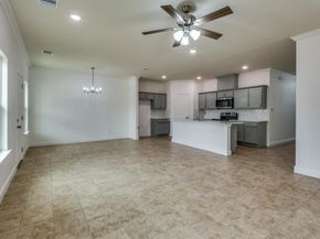 2110  22nd  , Fort Worth Texas 76164