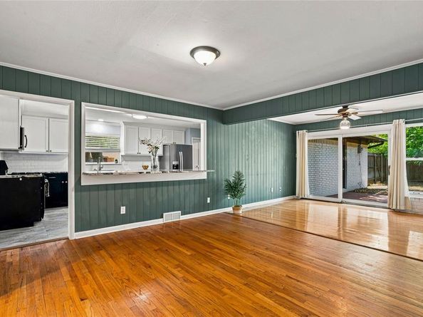 1500 W Lavender Lane , Arlington Texas 76013