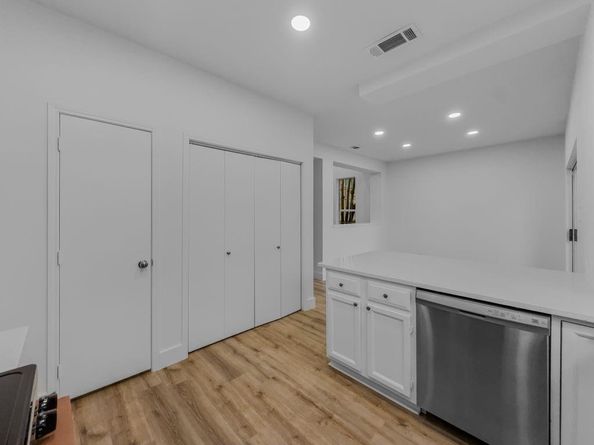 1020  Cheddar Court , Arlington Texas 76017