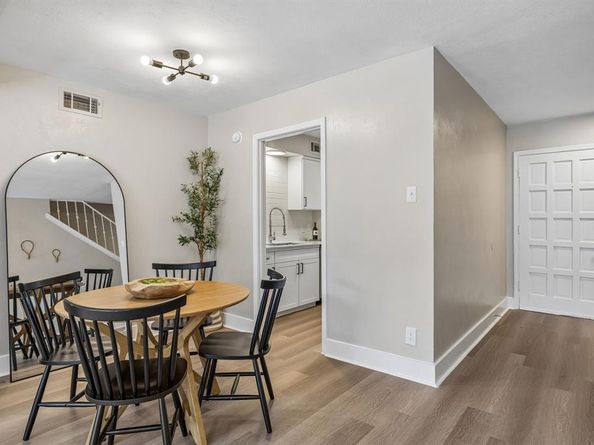 15513  El Estado Drive , Dallas Texas 75248
