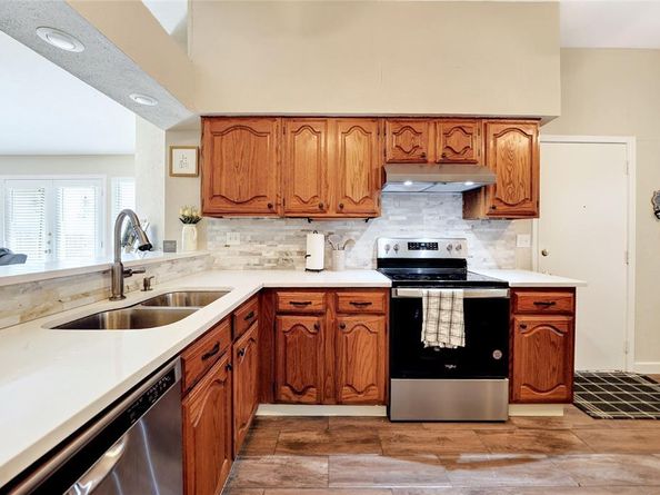 5814  Winell Drive , Garland Texas 75043