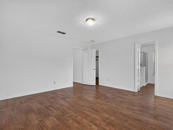 4008  Mantis Street , Fort Worth Texas 76106