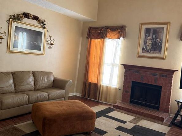 2005  Spring Mills Road , Mesquite Texas 75181
