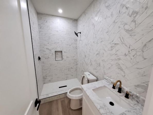 6524  Teague Drive , Dallas Texas 75241