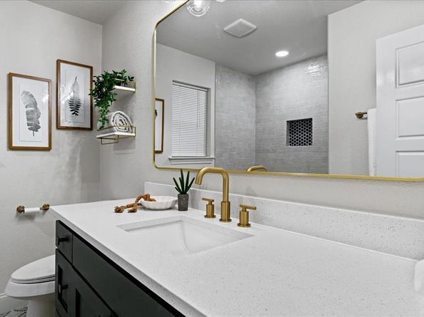 3002  Deep Valley Trail , Plano Texas 75075