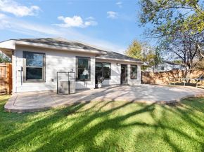 1318  Exeter Avenue , Dallas Texas 75216