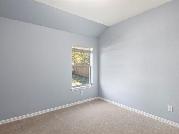 1318  Exeter Avenue , Dallas Texas 75216