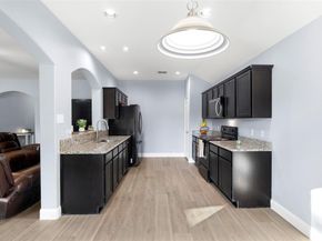 1318  Exeter Avenue , Dallas Texas 75216