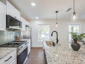 3212  Santa Teresa Avenue , Dallas Texas 75228