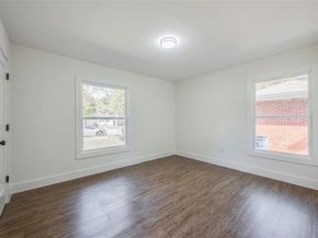 3212  Santa Teresa Avenue , Dallas Texas 75228