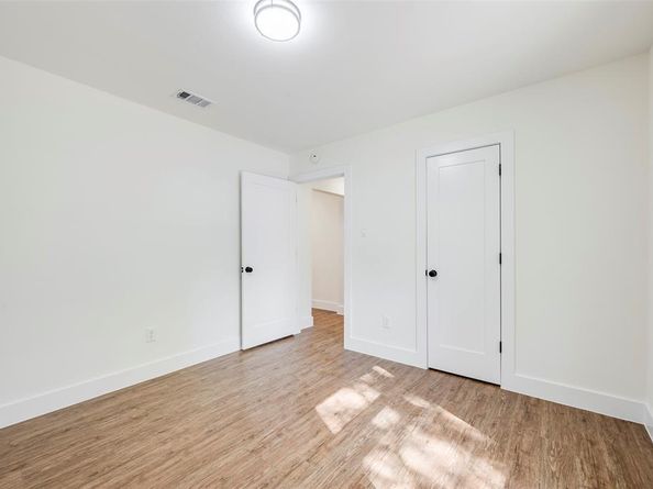 3212  Santa Teresa Avenue , Dallas Texas 75228