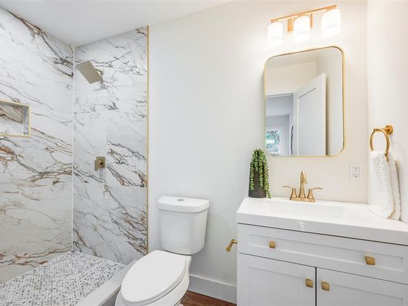 3212  Santa Teresa Avenue , Dallas Texas 75228