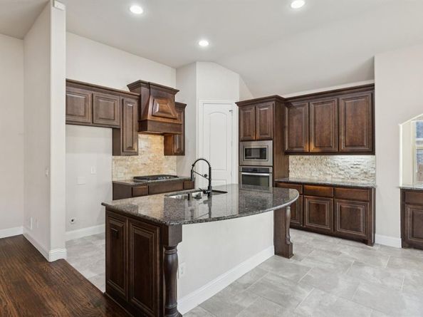 2141  Lewis Canyon Drive , Prosper Texas 75078