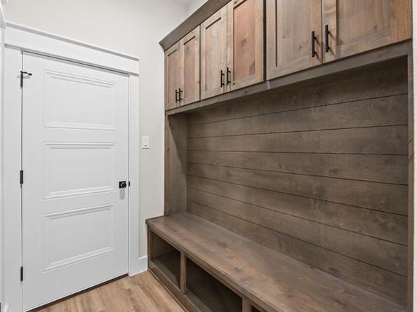 903  Boston Lane , River Oaks Texas 76114