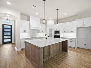 903  Boston Lane , River Oaks Texas 76114