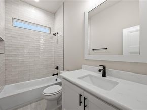 903  Boston Lane , River Oaks Texas 76114