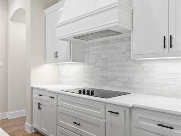 903  Boston Lane , River Oaks Texas 76114