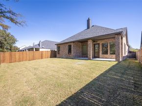 903  Boston Lane , River Oaks Texas 76114