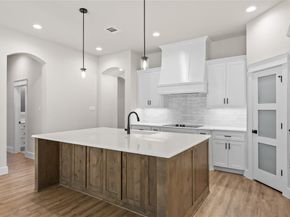 903  Boston Lane , River Oaks Texas 76114