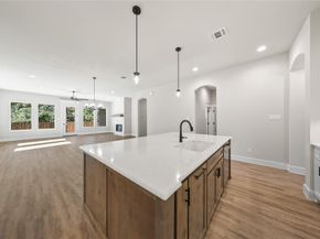 903  Boston Lane , River Oaks Texas 76114