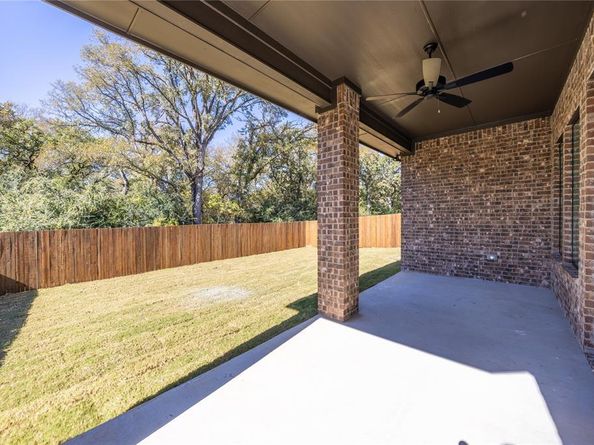 903  Boston Lane , River Oaks Texas 76114