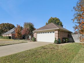 530  Queens Way , Grand Prairie Texas 75052