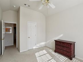 530  Queens Way , Grand Prairie Texas 75052